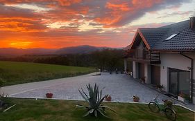 Apartamenty Emerald Hills
